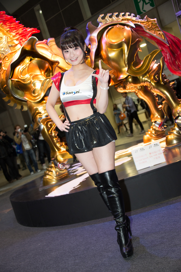 牙狼のコンパニオンさんのコスプレ画像2