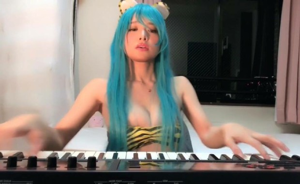 高木里代子さん