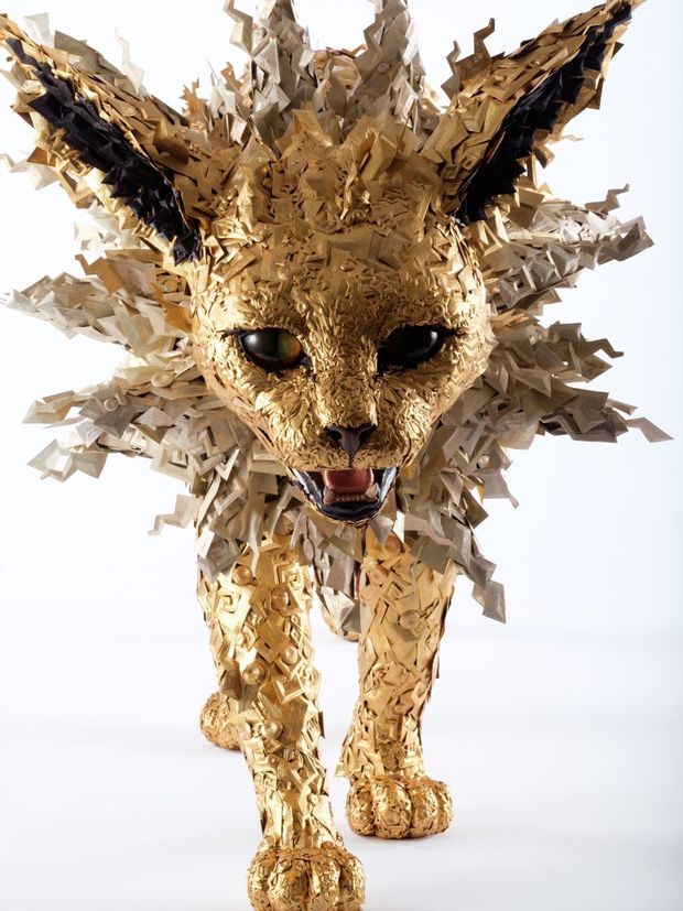 まさに稲妻!サンダースの彫金作品など ポケモン×工芸展、人間 まさに稲妻!サンダースの彫金作品など ポケモン×工芸展、人間