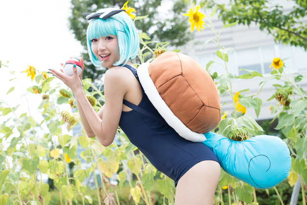 白幡いちほさん/ゼニガメ Photo by 市村岬