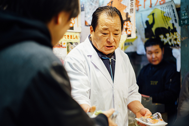 「どっからきたとね?東京ね? うまいもんいっぱい食べていき!」と、フランクに話しかけてくれる