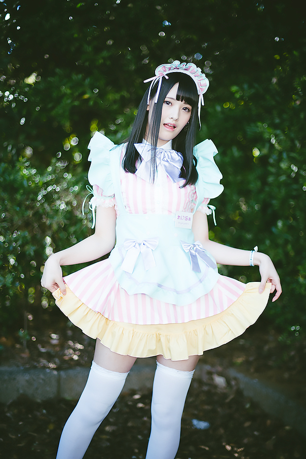 れいらぁさんによるオリジナルキャラのコスプレ4B