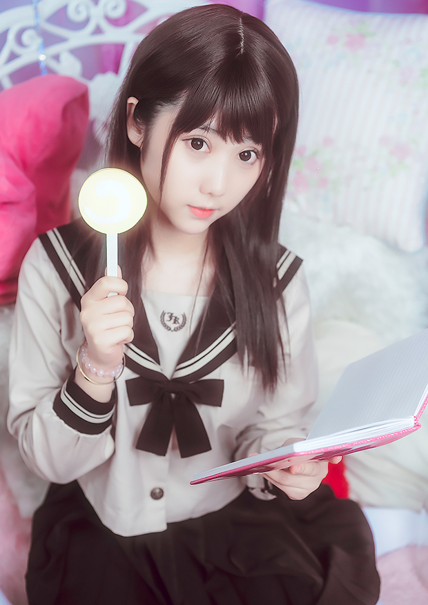 中国の至宝コスプレイヤー「鏡ちゃん」写真
