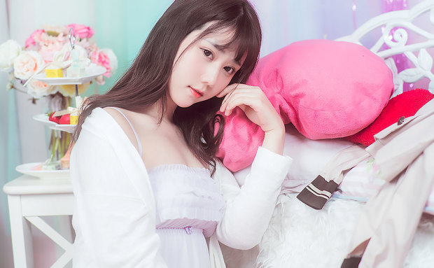 中国の至宝コスプレイヤー「鏡ちゃん」写真