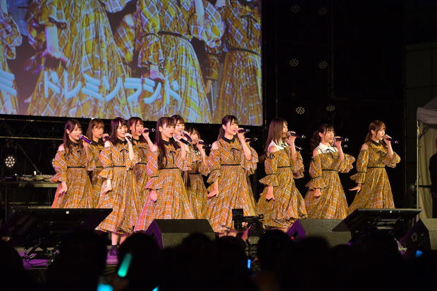 日向坂46