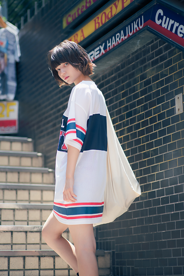 ヘソフェチが悶絶するエキゾチック美人「やね」さん9