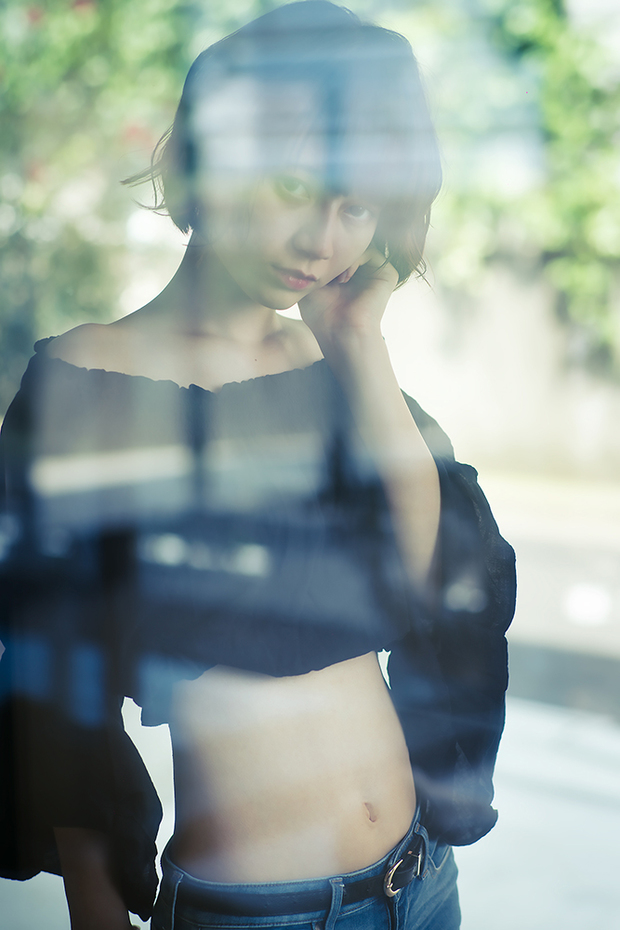 ヘソフェチが悶絶するエキゾチック美人「やね」さん13