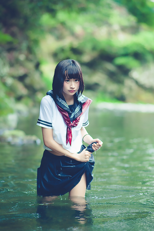 写真 中学生に見えないタイとドイツのクォーター美少女 らるむ さんがセーラー服で水遊び Kai You Net