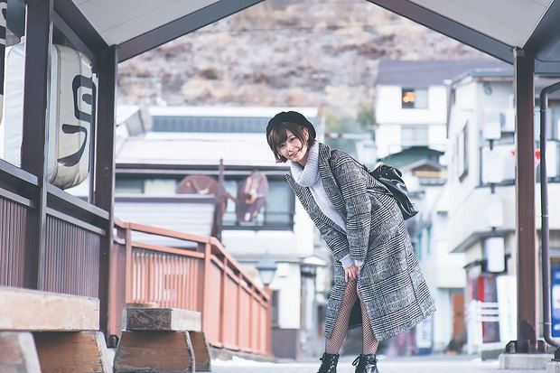 小日向結衣さんの温泉グラビア