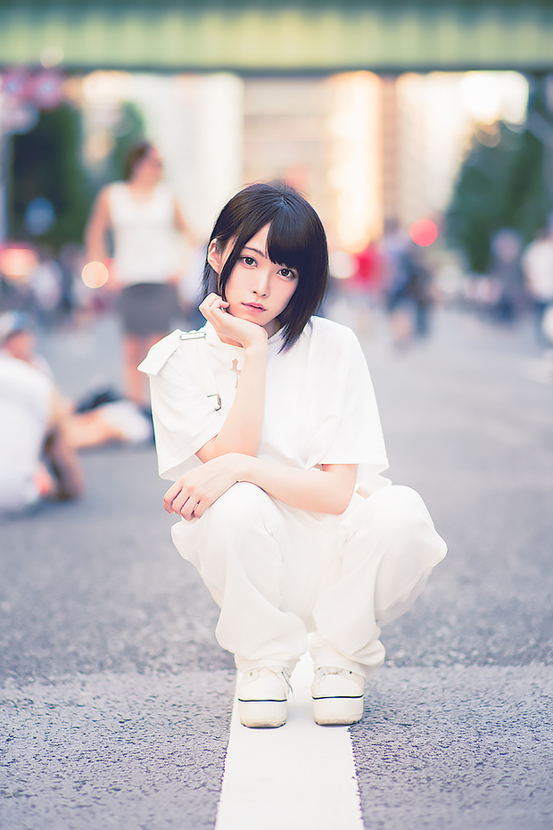 山吹りょうさん写真
