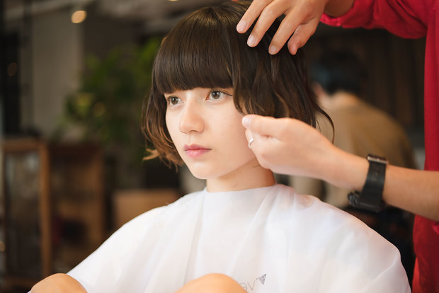 ヘソフェチが悶絶するエキゾチック美人「やね」さん3
