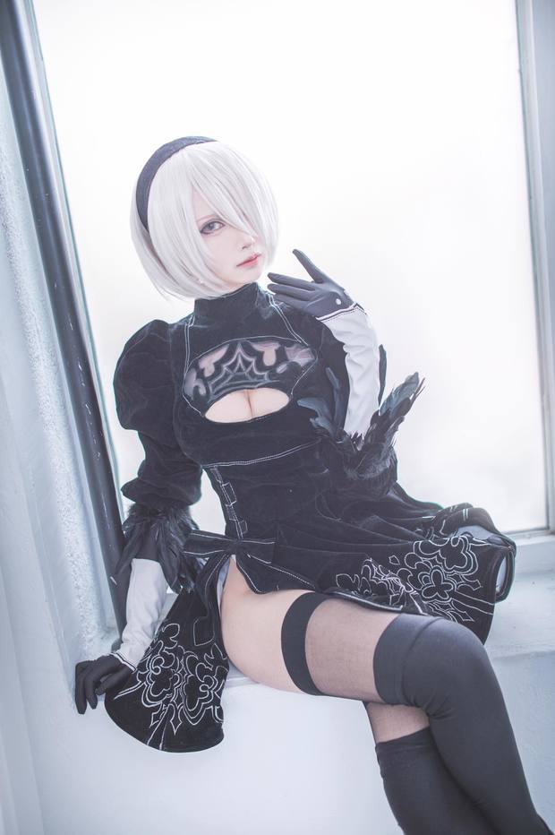 Monさん/『NieR:Automata』2B