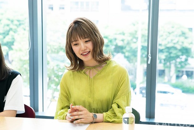 投稿内容を反省するほのぴぴさん