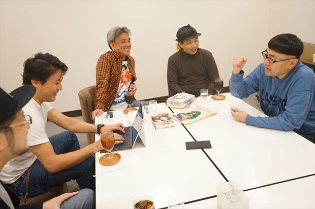 窓をドンドンって叩きながら「おい!イジリー!出て来いよ!」とか言われて