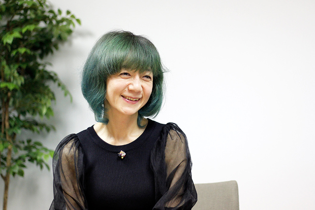 手塚るみ子さん