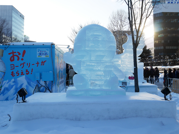 さっぽろ雪まつり_氷像_どこでもユキちゃん