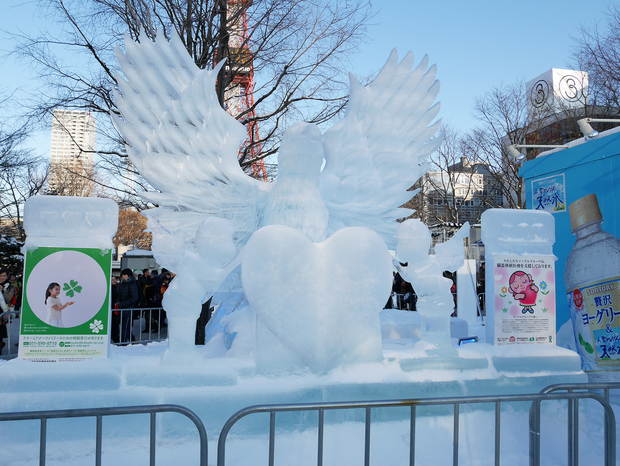さっぽろ雪まつり_氷像_ワシ