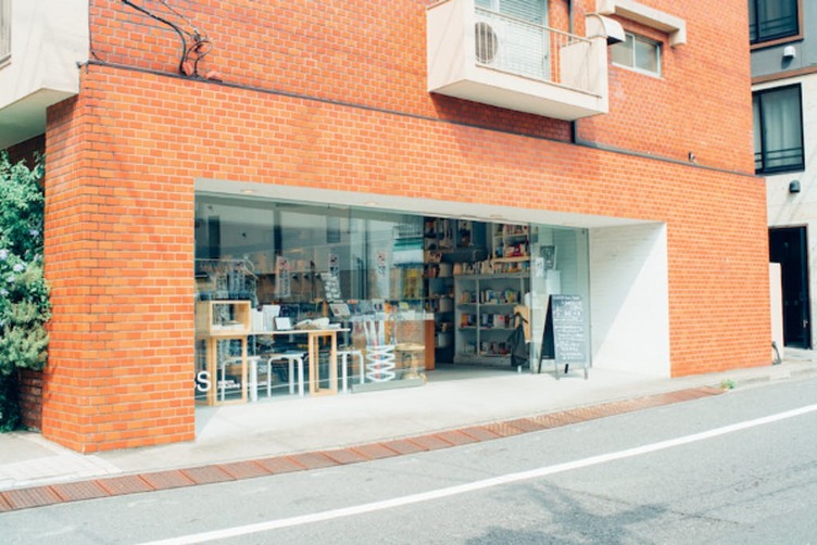 知る人ぞ知る渋谷の名物本屋「SPBS」 クラウドファンディングを開始