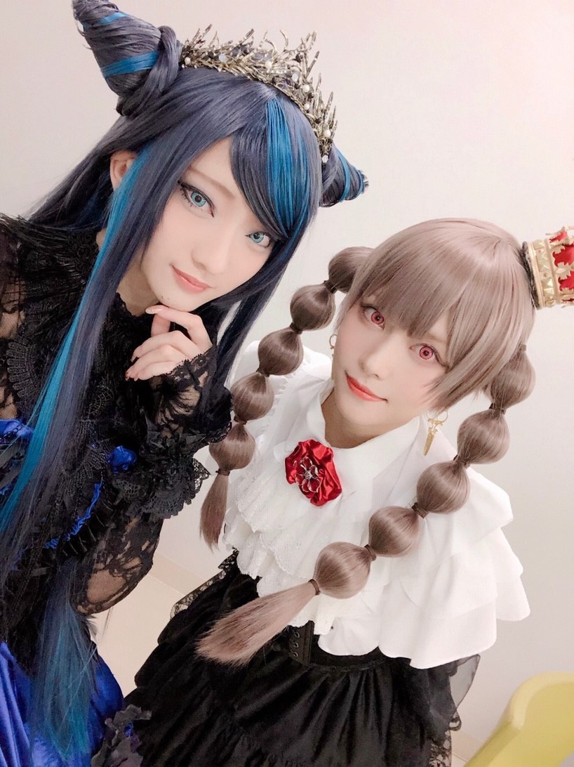 クレマチス(火将ロシエル)・アネモネ(えい梨)