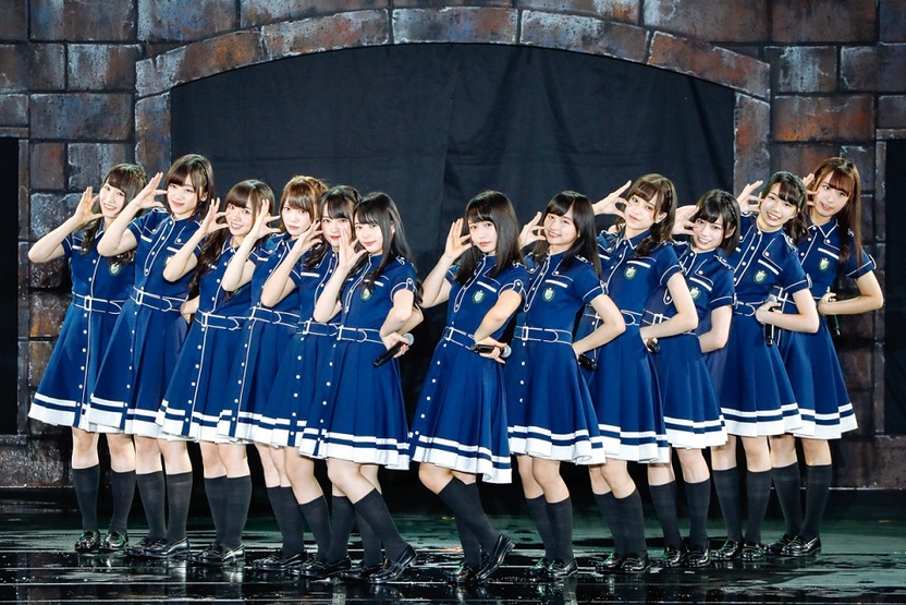 不完全な欅坂46と完全な平手友梨奈。初の野外ワンマンで少女たちは何を