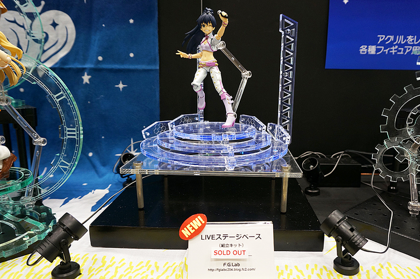 ワンフェス2016夏】「一万円札専用マグネット」に巨大昆虫模型！ 個人