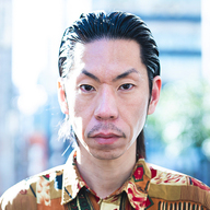 初書籍『ブレん人』を刊行する呂布カルマさん