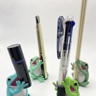 画像2: パクっと！ ぎゅっと！ イエアメガエルがかわいいフィギュアに