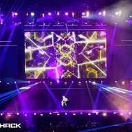「DreamHack Japan 2023 Supported by GALLERIA」で行われたホロライブ Collabo Stage-22／画像はDreamHack Japan 2023からの提供© 2016 COVER Corp.