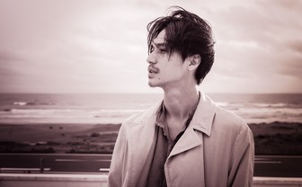 錦戸亮、初のファンミでライブビューイング決定　精力的な音楽活動続く