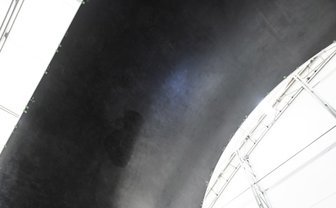 世界初「月への旅行客」はZOZO前澤友作へ　アーティストとともに月を目指す