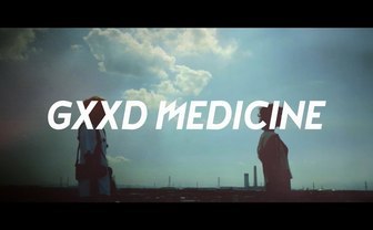 電波少女「GXXD MEDICINE」MVはマザーファッ子制作　YouTuberめがね出演