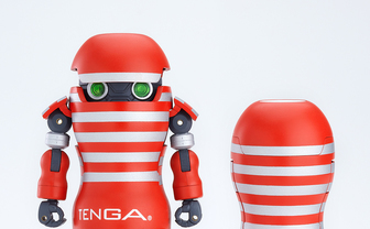 変形「TENGAロボ」イキマース！ グッスマ開発の本格ギミックに興奮