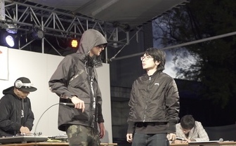 【三田祭／慶早RAP BATTLE】学生のえげつないディスにDOTAMAうなる
