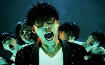 オーイシマサヨシがいっぱい！ 新曲MVにそっくりさん集結「同じ顔が並んだらホラーになる」