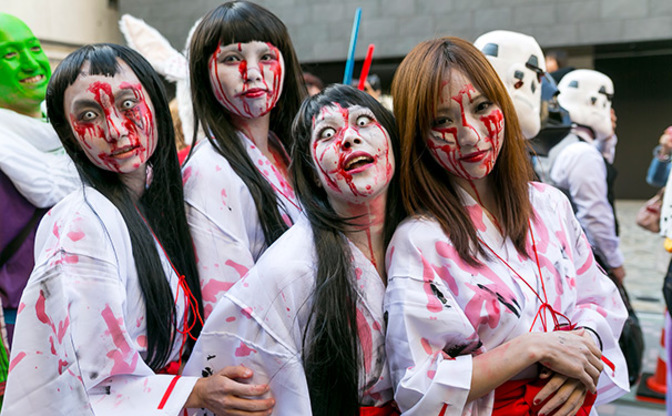 写真】川崎ハロウィンのコスプレ仮装パレード！ 12万人が沸いた圧巻の