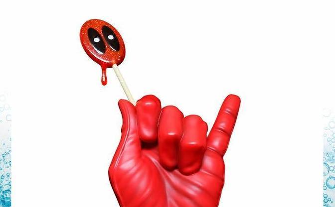 デッドプールの手だけフィギュア化 手から伝わる“俺ちゃん”の存在感 デッドプールの手だけフィギュア化 手から伝わる“俺ちゃん”の存在感
