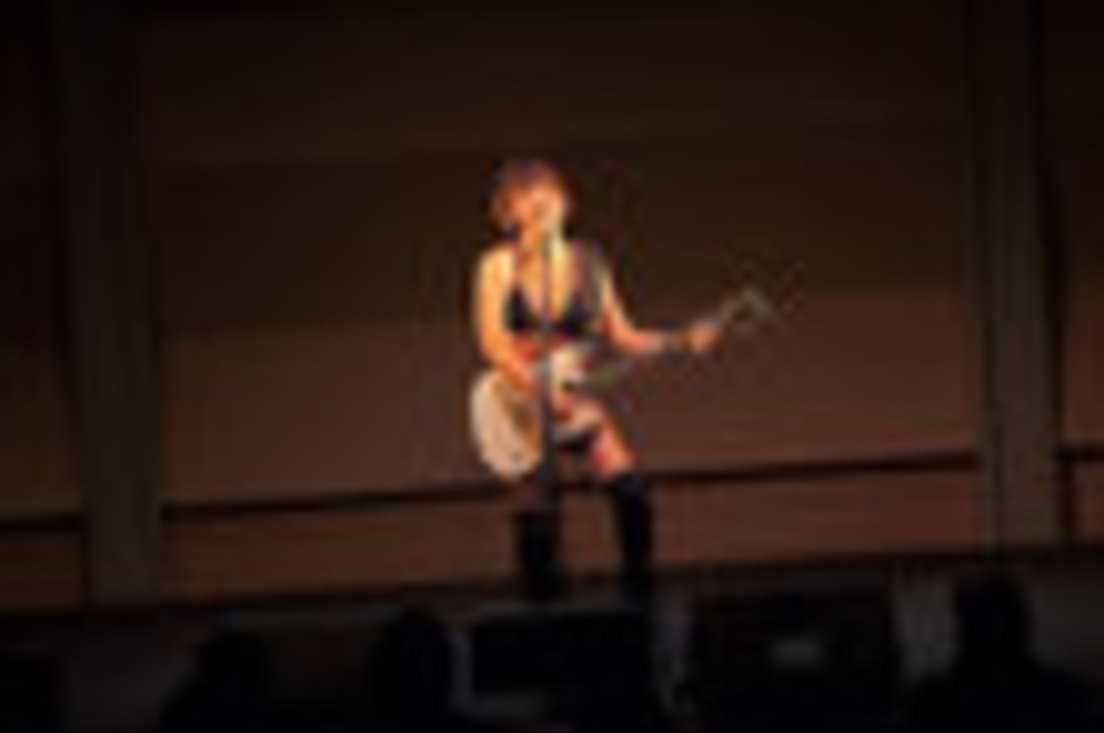 藤田恵名さん