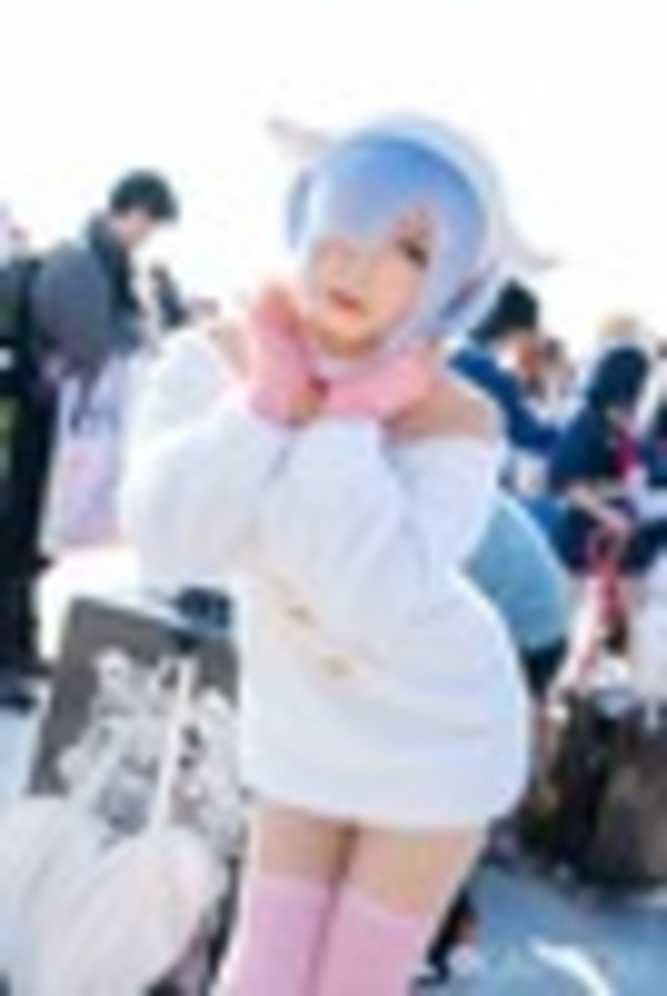 神楽坂真冬さん『Re:ゼロから始める異世界生活』レムのコスプレ