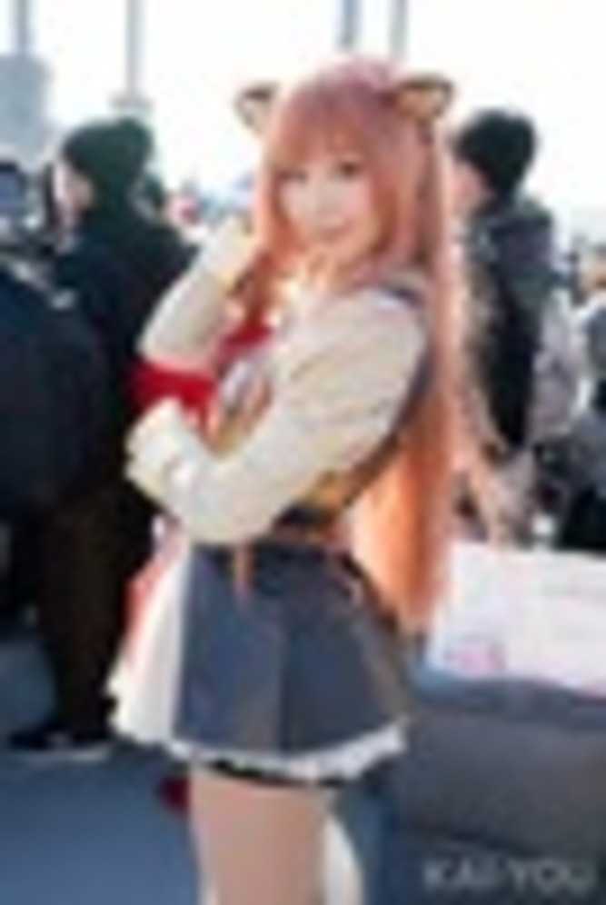 あへこさん『盾の勇者の成り上がり』ラフタリアのコスプレ