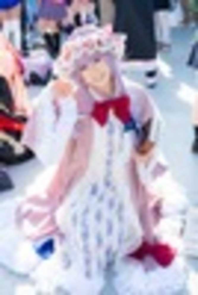 斎瑠衣さん『東方Project』パチュリー・ノーレッジのコスプレ