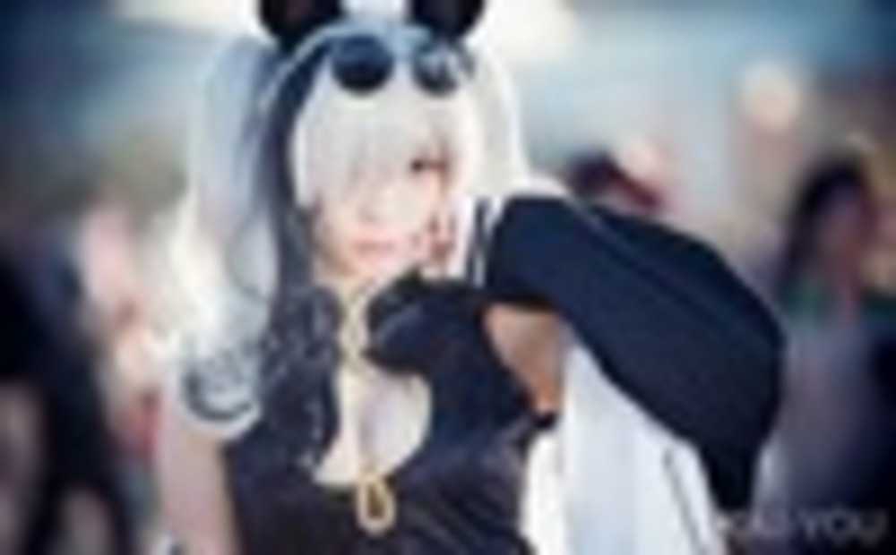 「コミックマーケット97」（C97）伊織もえのコミケコスプレ写真／『アークナイツ』エフイーターのコスプレ